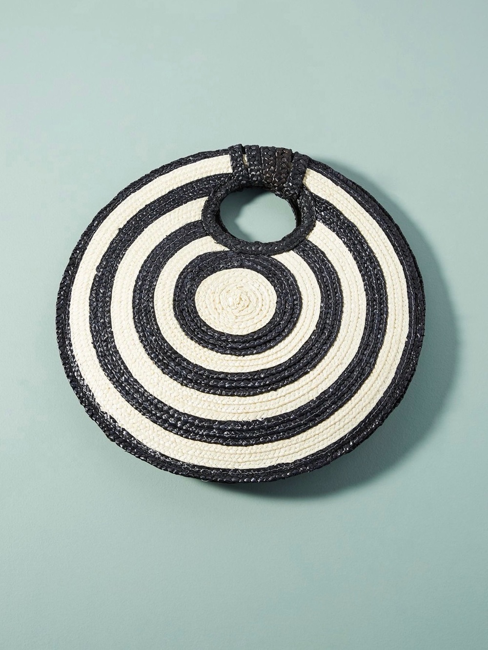 Round Straw Circle Bag in Black and Cream